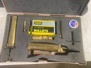 lot 64 image: 3 Rifle Cleaning Kits