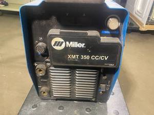 lot 4 image: Miller XMT 350 CCCV Autoline Welder