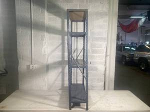 lot 31 image: 4 Shelf Metal Storage Shelf