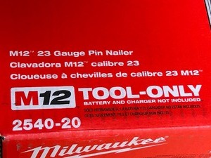 Milwaukee 23gauge Pin-Nailer