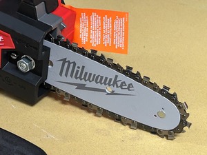 Milwaukee M12 Hatchet 6 Pruning Saw
