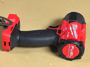 New Milwaukee Fuel 2962-20 Cordless M18 12 Mid-Torque Impact Wrench With Friction Ring