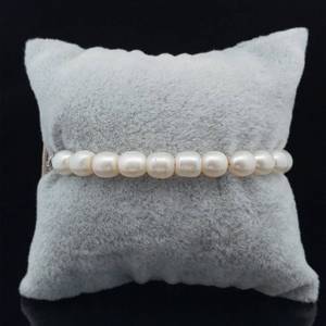 White Pearl Single Strand Bracelet w Toggle Clasp