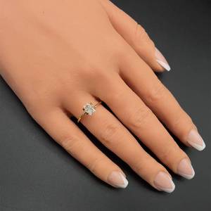Amazing 1.08 Carat Radiant Cut Loose Diamond, VS1-H w. IGI Certification, No Reserve $4400 Retail