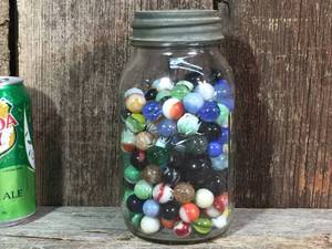lot 25 image: Jar of Old Marbles
