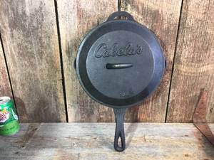 lot 70 image: Cast Iron Cabelas 10 Skillet w. Lid