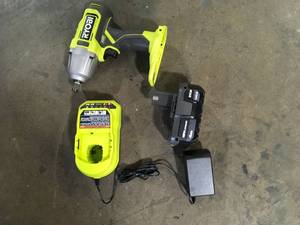 RYOBI ONE 18V Cordless 12 in. Impact Wrench Kit with 4.0 Ah Battery and Charger   Customer Returns See Picture
