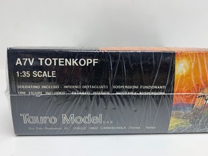 lot 29 image: Tauro Model  A7V Totenkopf Model Kit