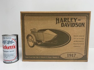 lot 13 image: 1917 Replica Limited Edition HARLEY-DAVIDSON Side Car for 3-Speed V-Twin Model F