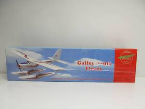 lot 44 image: LARGE ARC Italia Galleggianti Float Plane Model Kit