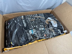 lot 26 image: 40 lb Bag of Louisiana Grill Pellets - Bag Ripped