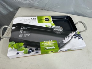 lot 44 image: New Green Pan Double Burner Griddle with Handles