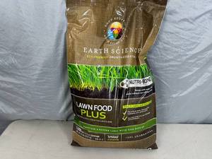 lot 83 image: New 20 lb Bag of Lawn Food Plus
