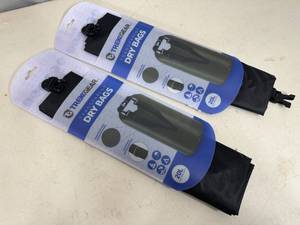 lot 86 image: 2 New Dry Bags for Camping  Hiking