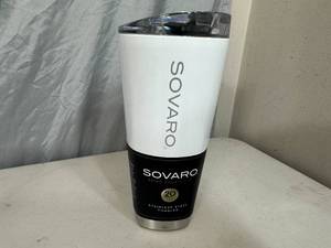 lot 109 image: New Sovaro 20 oz Stainless Steel Insulated Tumbler with Lid