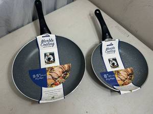 lot 122 image: 2 New Marble Coating Frying Pans