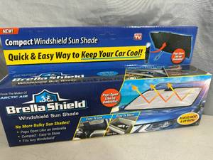 lot 137 image: New Brella Shield Windshield Sun Shade