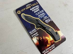 lot 190 image: New Survival Pocket Knife with LED Light