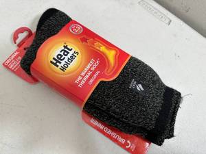 lot 215 image: New Pair of Heat Holders Thermal Socks