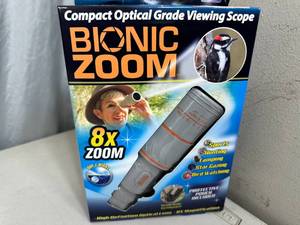 lot 223 image: New Bionic Zoom Compact Viewing Scope