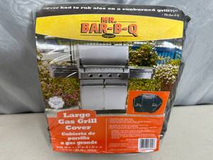 lot 233 image: New Large Grill Cover