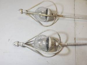 lot 152 image: 2 New Solar Garden Lights on Poles