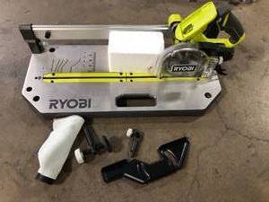 RYOBI ONE 18V 5.5in. Cordless Flooring Saw with Blade (Tool Only)  Customer Returns See Pictures