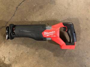Milwaukee M18 FUEL GEN-2 18V Lithium-Ion Brushless Cordless SAWZALL Reciprocating Saw (Tool-Only)  Customer Returns See Pictures