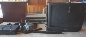lot 3 image: Orion tv, vCard