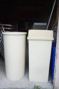 lot 46 image: trash cans
