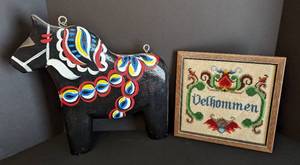Dala Horse and Velkommen Wall Hangings
