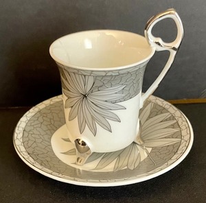Yamasengn of Indonesia Demitasse Cups with Saucers