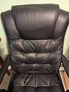 Adjustable Black Office Chair