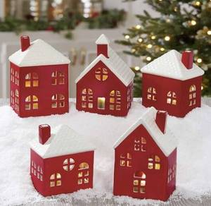 Red 5 Piece Holiday Ceramic Village Town Christmas Beautiful Decor