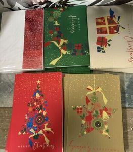 Pinecone Design Ltd.  Holiday Christmas Cards With Envelopes
