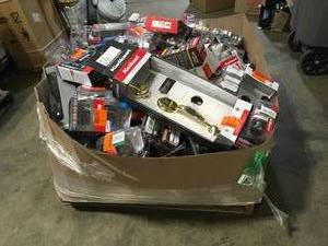 Gaylord of Door Handles Various Models and Conditions Customer Returns See Pictures