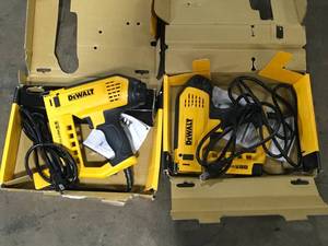 Lot of 2 DEWALT 5-in-1 Multi-Tacker and Brad Nailer  Customer Returns See Pictures