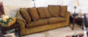 lot 7 image: Beautiful Couch, matching end tables and lots of decor