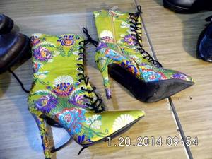 lot 32 image: Womens Boots whether it be flats, heels, stilettos or something more