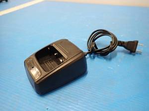 lot 17 image: Retevis&nbspH-777 Two way Radio with charging station