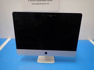 lot 52 image: Apple&nbspiMac14,1 A1418 ME086LLA &nbspINTEL(R) CORE(TM) I5-4570R CPU  2.70GHZ  8GB DDR3 RAM  1TB HD  scrapes on screen  includes ios and power cable