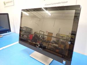 lot 56 image: Dell&nbspOptiPlex 9030 AIO &nbspINTEL(R) CORE(TM) I7-4790S CPU  3.20GHZ  16GB DDR3 SDRAM  500GB HD  cracked screen  unit has minor scratches and blemishes  includes power cable
