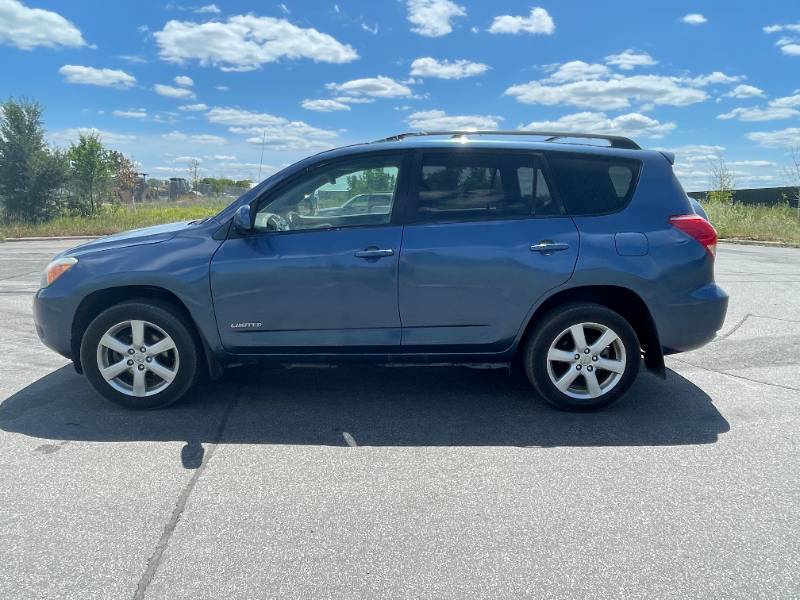 2008 Toyota Rav4 Limited - 4X4 - 2 OWNERS