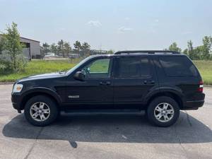 2008 Ford Explorer XLT - 4X4