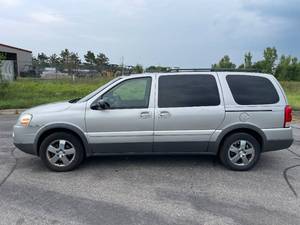 2005 Pontiac Montana SV6 1SB - 2 OWNERS