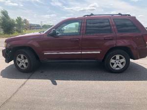 2007 Jeep Grand Cherokee Laredo - 4X4