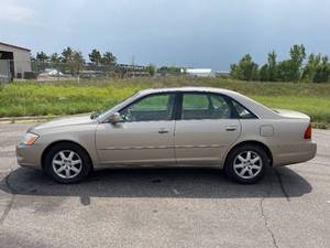 2000 Toyota Avalon XLS