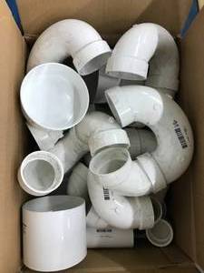 lot 73 image: ASSORTED WHITE PVC PARTS