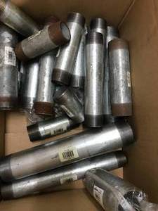 lot 95 image: ASSORTED GALVANIZED STEEL PLUMBING ITEMS