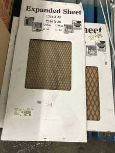 lot 116 image: 3 ASSORTED METAL GRATES
